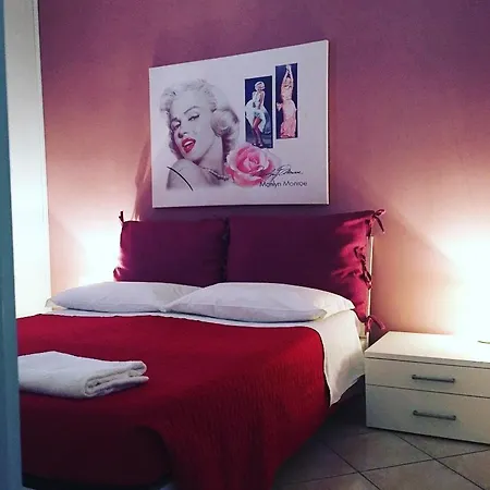 M&r House Lecce