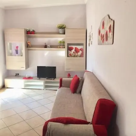 M&r House *